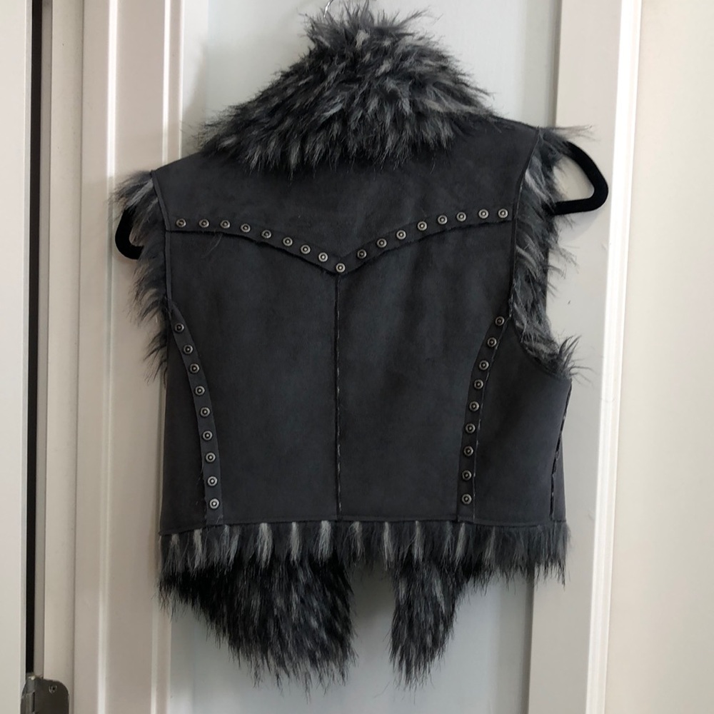 Apart Faux Fur grey vest 0 - Picture 4 of 5